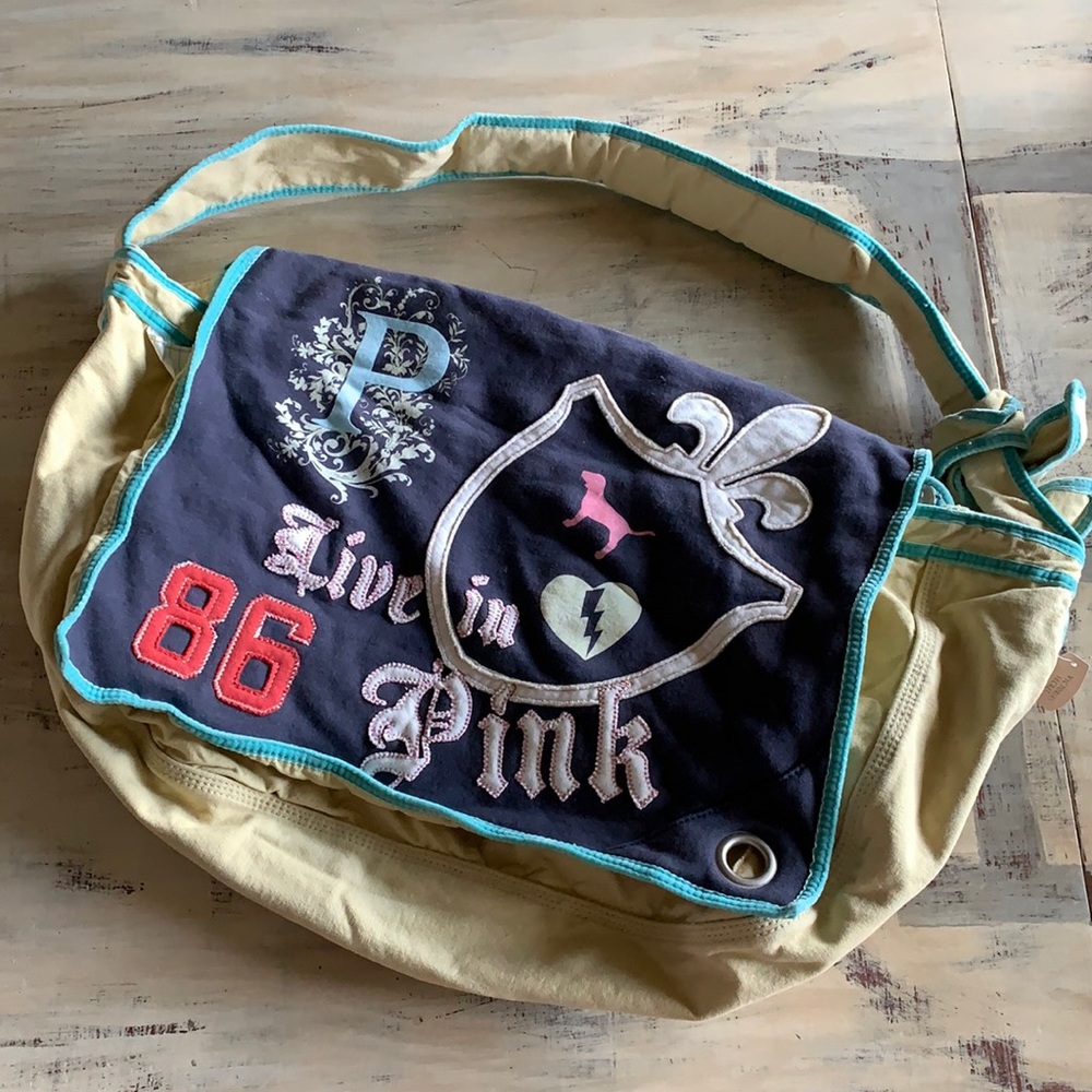 Collectible & HTF VS Pink Messenger Bag